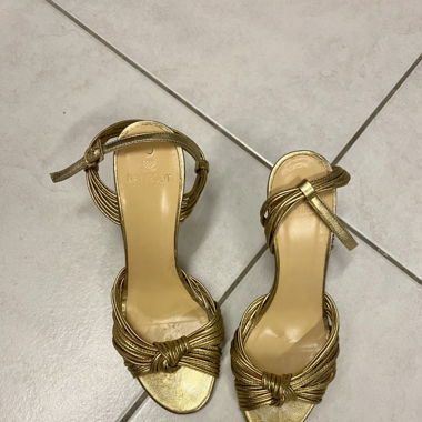 Golden Navyboot Heels 🌟