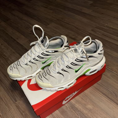 Nike Air Max Plus Weiss Neon Metallic silber Women