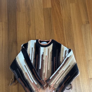 Cropped pullover 