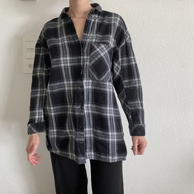 Chemise à carreaux Zara Basic noire S