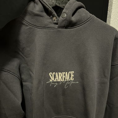 Sweet à capuche 