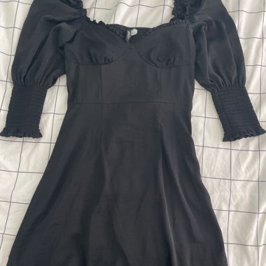 belle robe noire