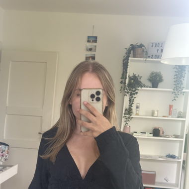 Schwarzes top