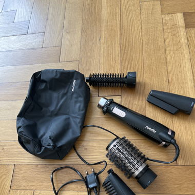BaByliss Warmluftbürste mit 5 Aufsätzen & Tasche