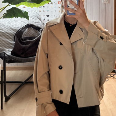 Trench beige corto