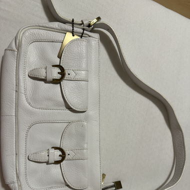 Weisse over the shoulder Tasche