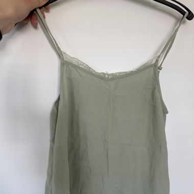 Drei tops 
