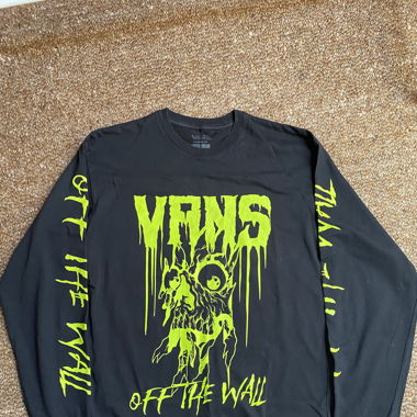 Blaxk and green Vans long sleeve shirt