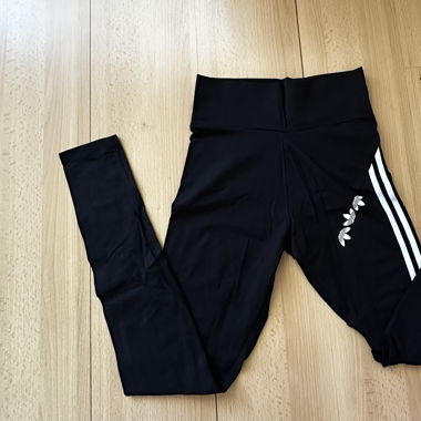 Adidas Sportleggings – Größe 40 (M)