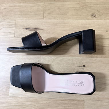 Mules noires à talon