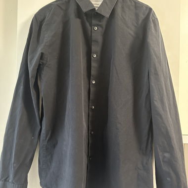 Calvin Klein Schwarzes Hemd mit Knöpfen