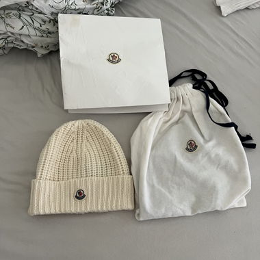 Moncler Strick Beanie Creme