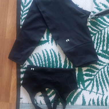 Black sports set