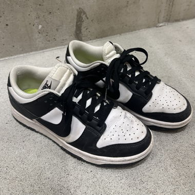 Nike Dunk Low noir et blanc