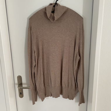 Beiger Zara Rollkragenpullover
