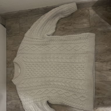 Weisser Winter Pullover 