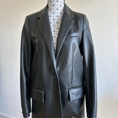 Schwarzer Lederblazer