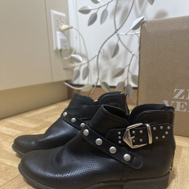 Small Boots
