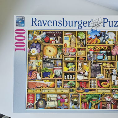 RAVENSBURGER PUZZLE Kitchen Cupboard