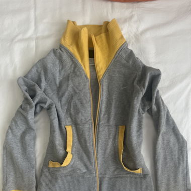 VINTAGE NIKE JACKET