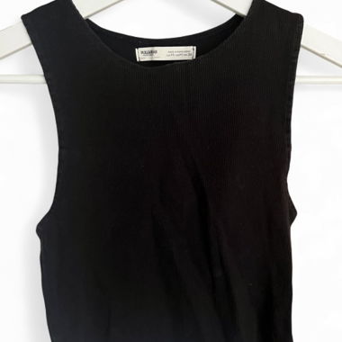 Top nero a coste Pull&Bear