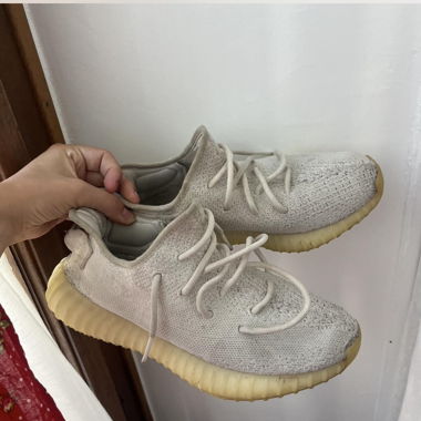 Yeezy boost 350 v2 cream