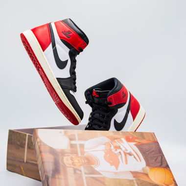 Jordan 1 High OG black toe Reimagined 