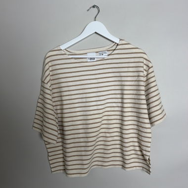 Top a maniche corte a righe