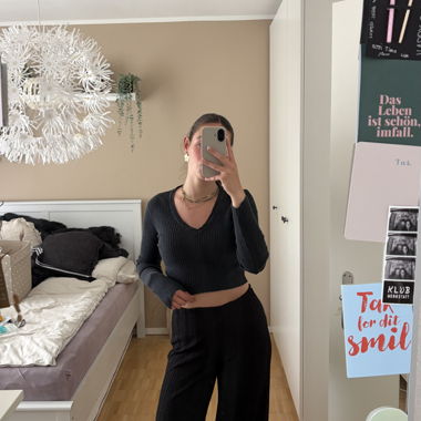 Brandy Melville Ribbed Top