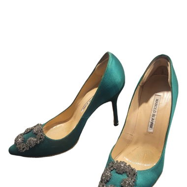 Manolo Blahnik  Hangisi High Heels