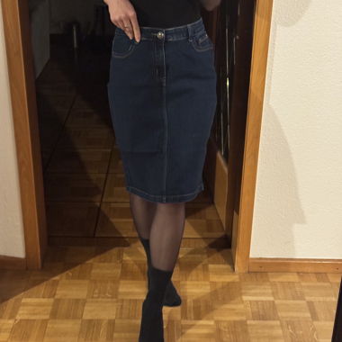 Denim skirt