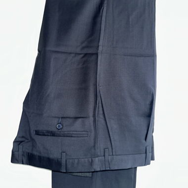 Black elegant trousers