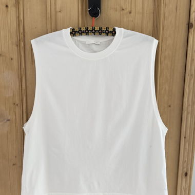 Top bianco senza maniche