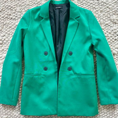 Elegant green blazer