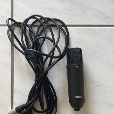 Rode NT1 Mikrofon