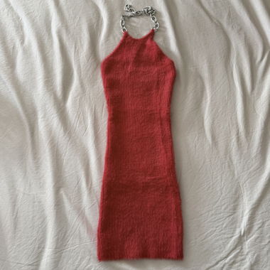 Red knit top with chain - Ragged Priest