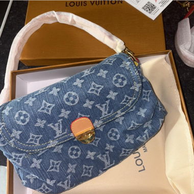 Fake louis vuitton den bag