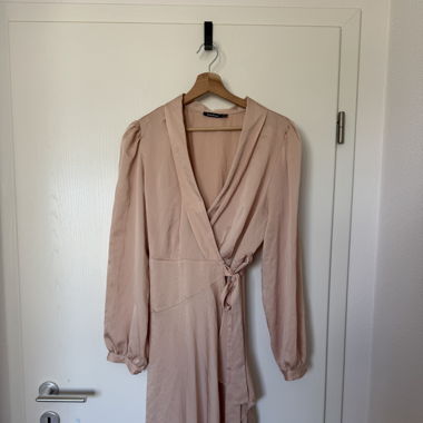 Wickelkleid
