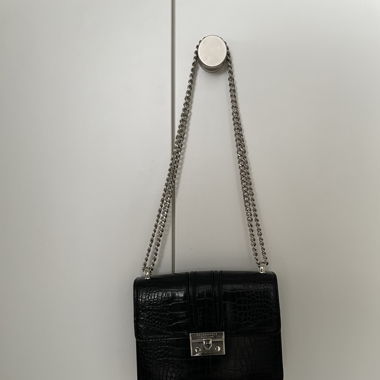 Schwarze Seidenfelt Tasche