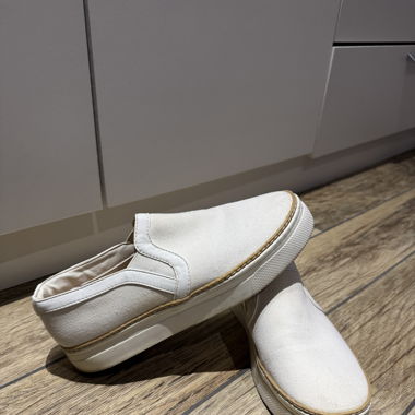 Baskets slip on H&M blanches en taille 39