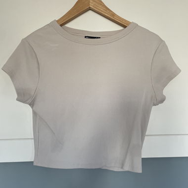 T-shirt court côtelé ASOS Design beige