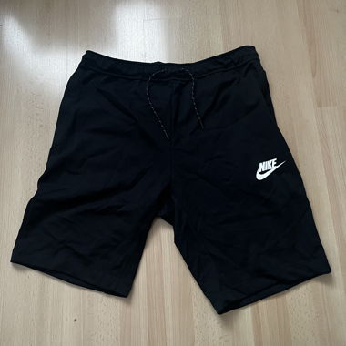 Black Nike Shorts L