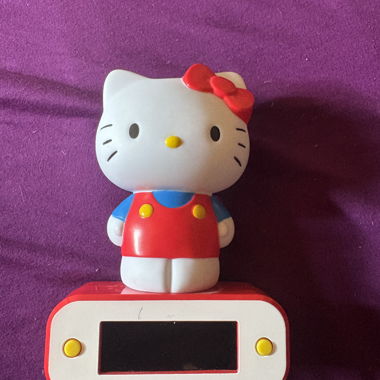 Hello Kitty Light Up Clock