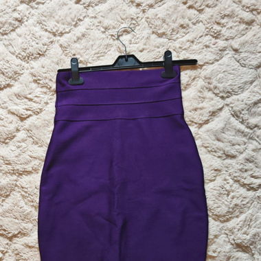 jupe crayon violette 
