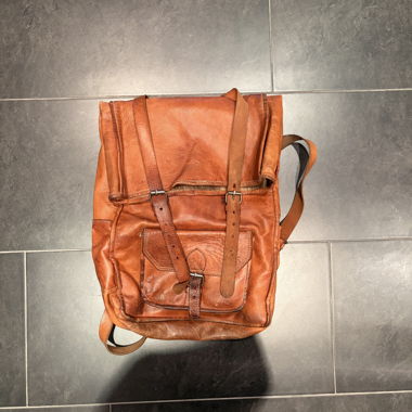 Sac à dos en cuir