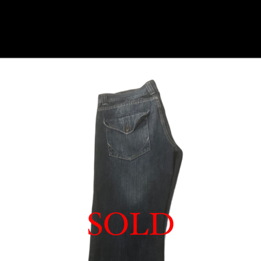 - Vintage low waist jeans