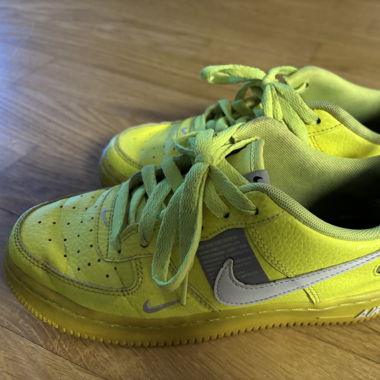 Air Force Neon - GR. 36