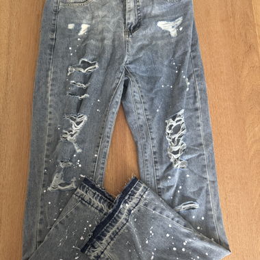 Men's Jeans with Paint Splatter