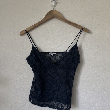 Haut caraco en dentelle marine
