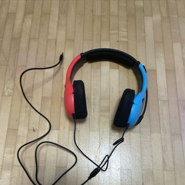 Nintendo Switch, Headset 